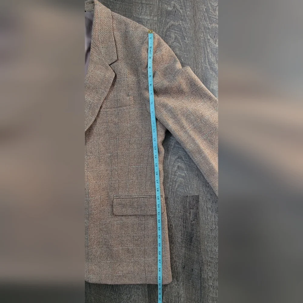 Vintage 80's Jordache Blazer Men's 44L Tan Faded Plaid 100% Wool Sport Coat